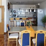 Amazing Apartment In Omis Διαμέρισμα *