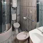 Amazing Apartment In Omis Διαμέρισμα Omiš