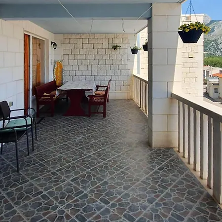 Appartamento Amazing Apartment In Omis